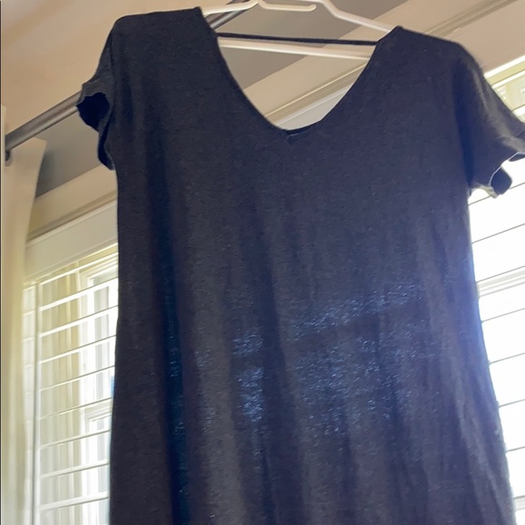 Lightweight grey maxi dress with pockets and slits - Picture 4 of 5
